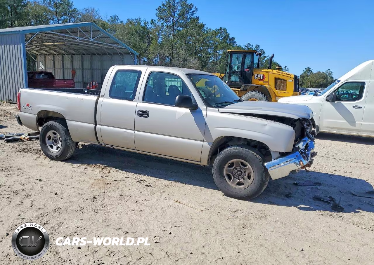 2004 Chevrolet Silverado K1500 VIN:1GCEK19V54E155611 - 4