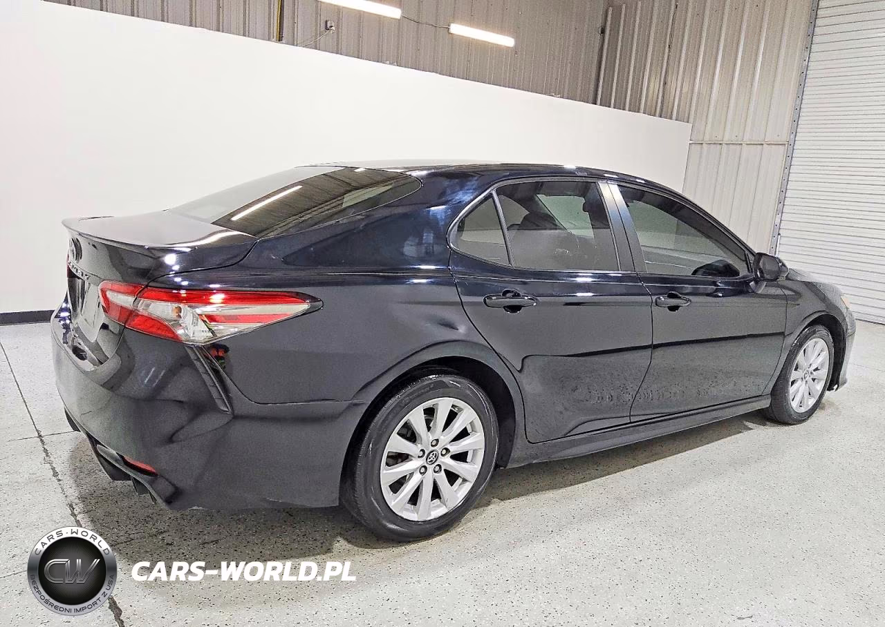 2018 Toyota Camry Se VIN:JTNB11HK5J3051409 - 3
