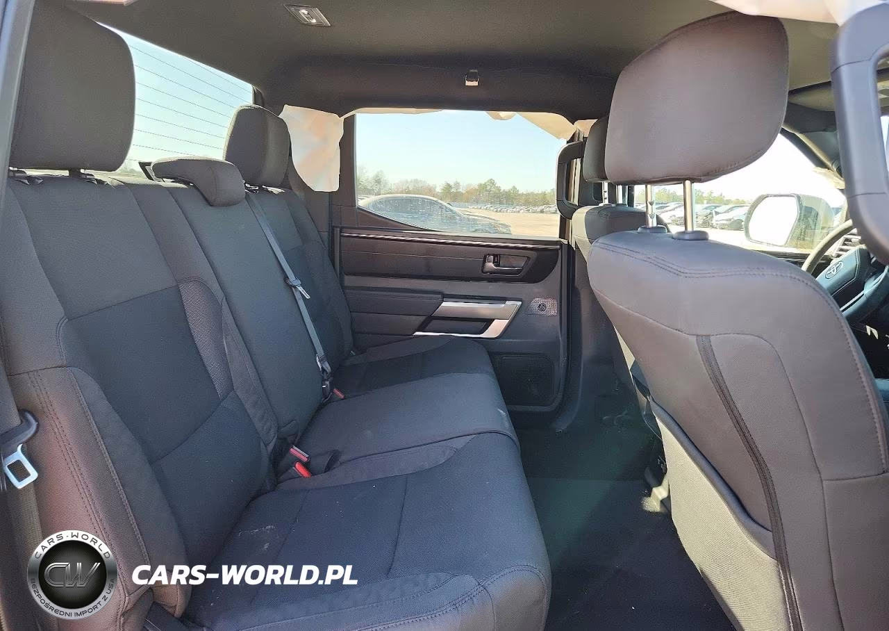 2026 Toyota Tundra Sr5 VIN:5TFLA5DB3TX350396 - 11