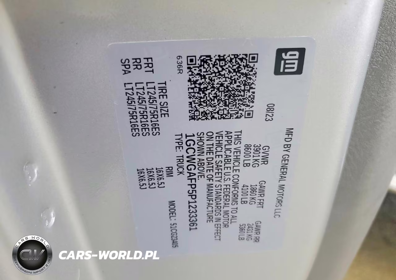 2023 Chev Express G2500 VIN:1GCWGAFP5P1233361 - 13
