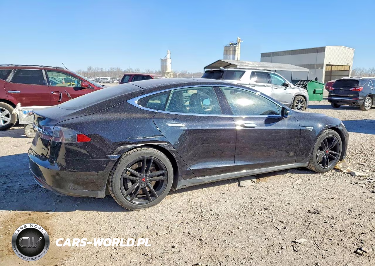 2015 Tesla Model S VIN:5YJSA1E25FF116343 - 3
