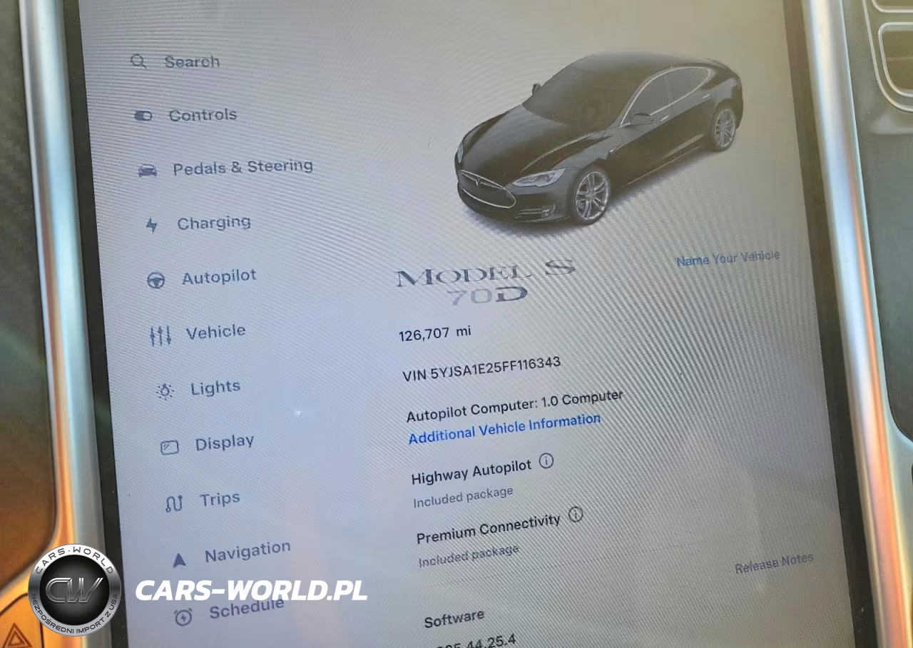 2015 Tesla Model S VIN:5YJSA1E25FF116343 - 9