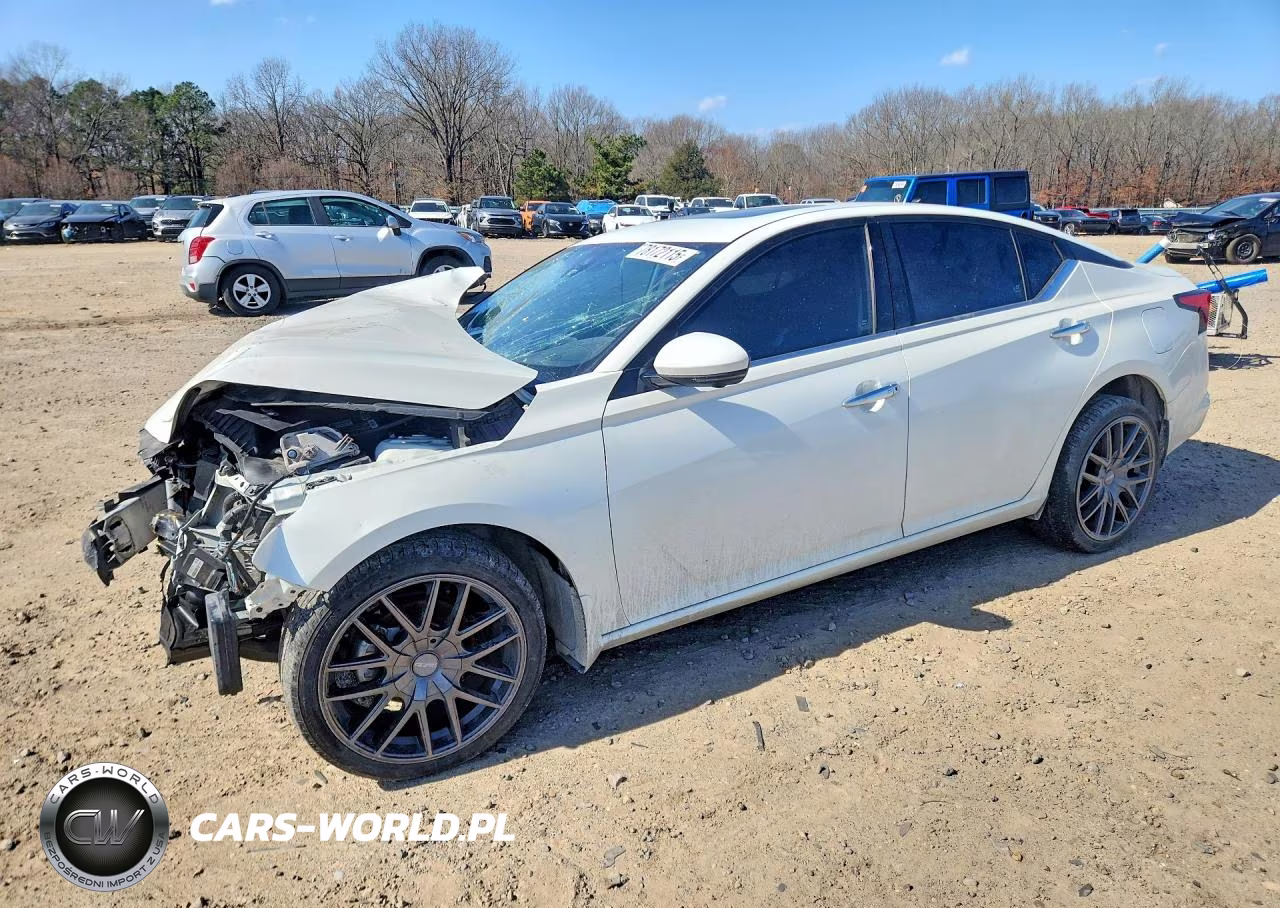 2021 Nissan Altima Platinum – zdjęcie 1 z 12