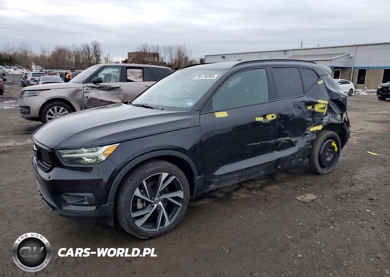 2021 Volvo Xc40 T5 R-Design
