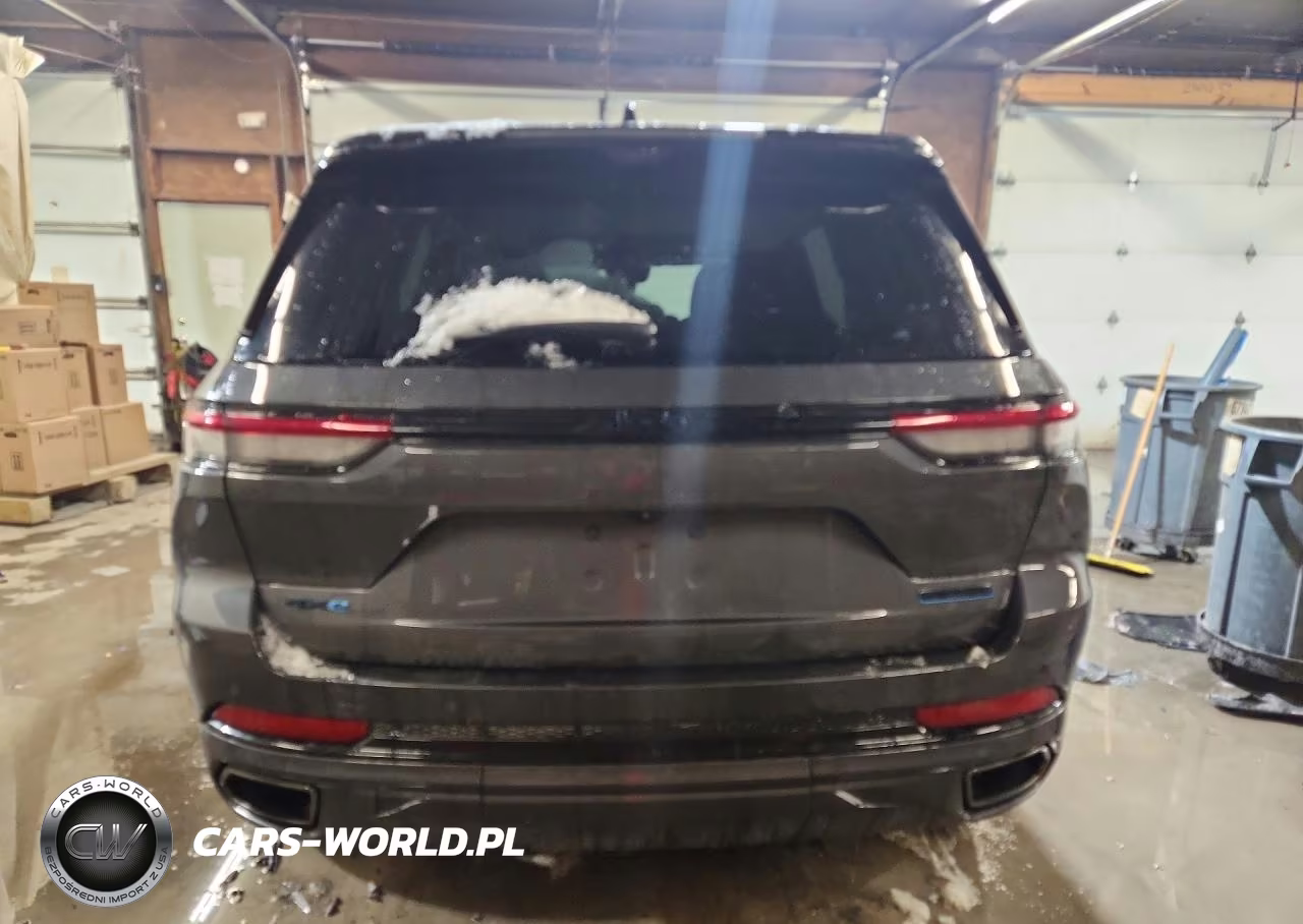 2023 Jeep Grand Cherokee Limited 4Xe VIN:1C4RJYB60P8904611 - 6