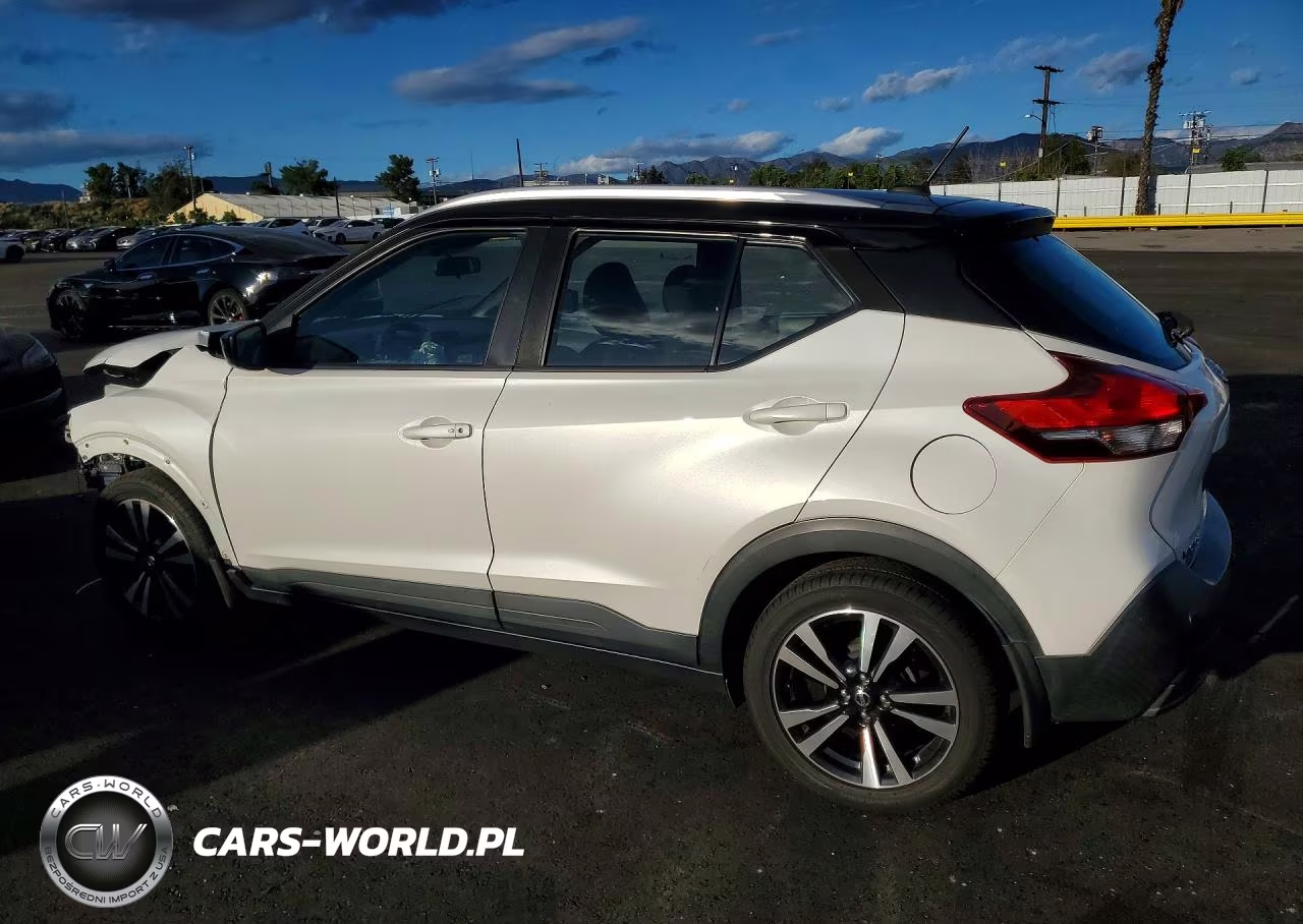 2020 Nissan Kicks Sv VIN:3N1CP5CV2LL489119 - 2