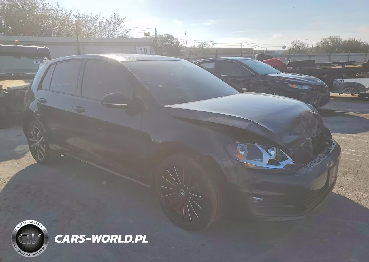 2015 Volkswagen Golf VIN:3VW217AU4FM018066 - 4