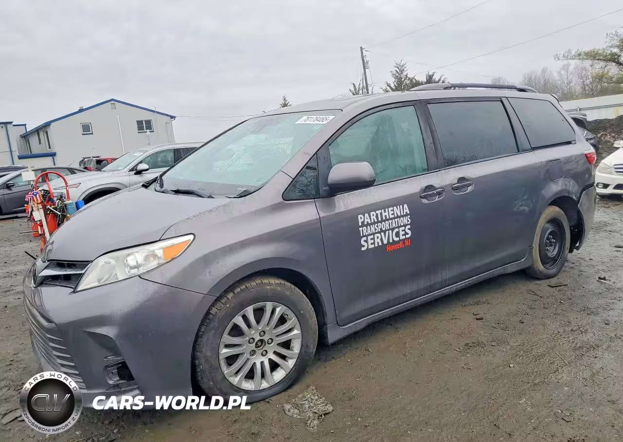 2020 Toyota Sienna Xle 8-Passenger