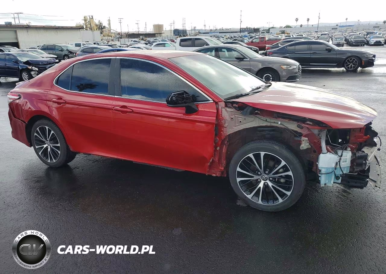 2020 Toyota Camry Se VIN:4T1G11AK8LU367271 - 4