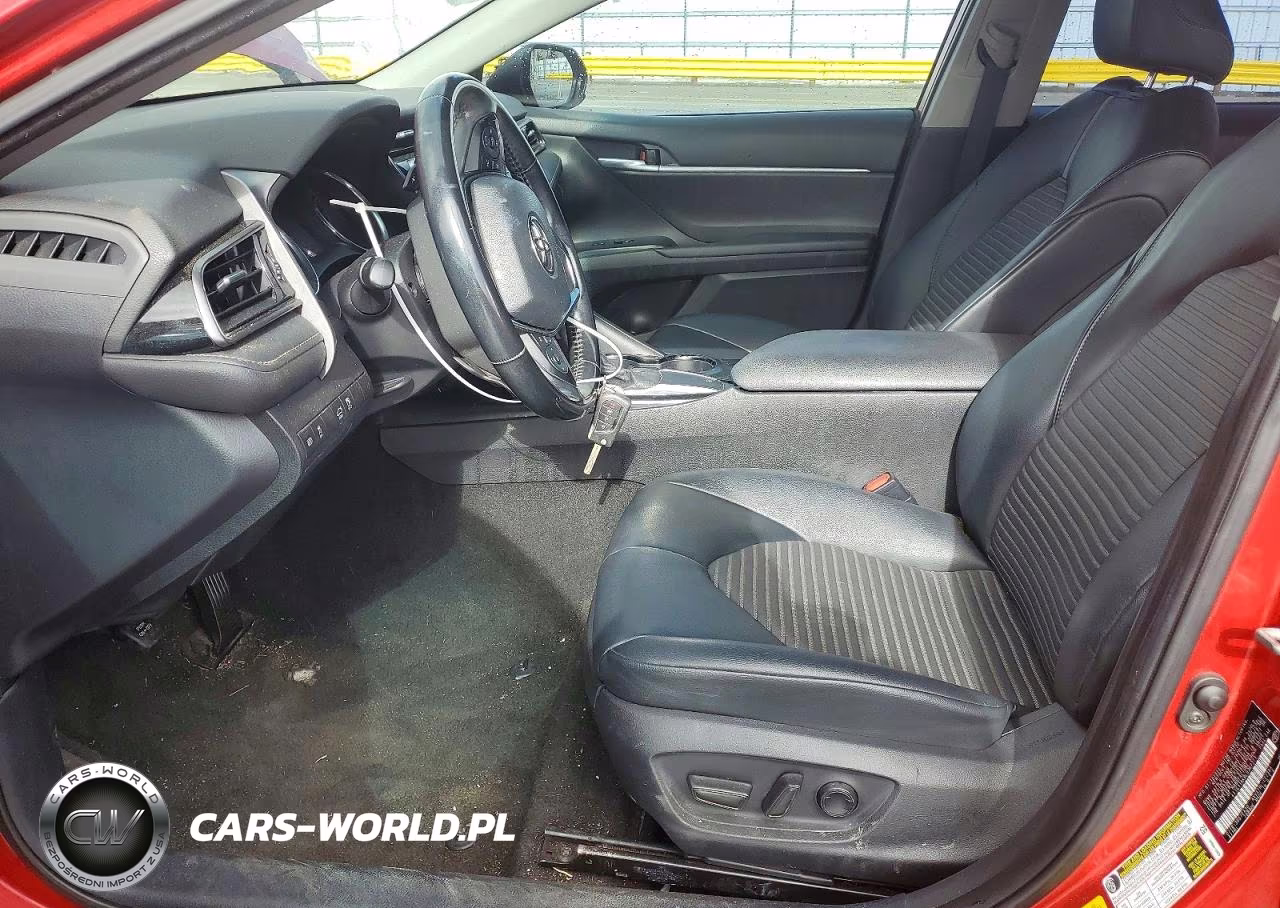 2020 Toyota Camry Se VIN:4T1G11AK8LU367271 - 7