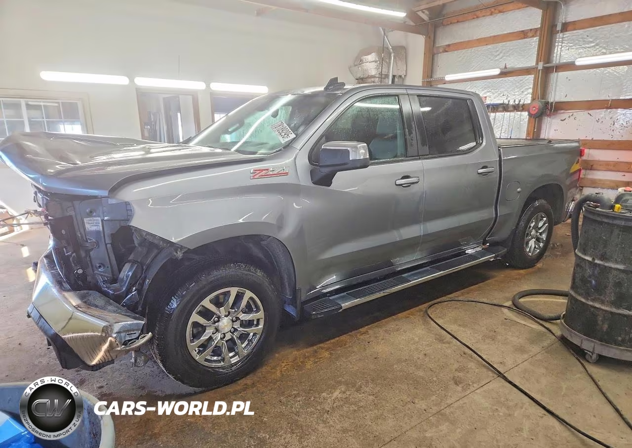 2020 Chevrolet Silverado K1500 Lt – zdjęcie 1 z 13
