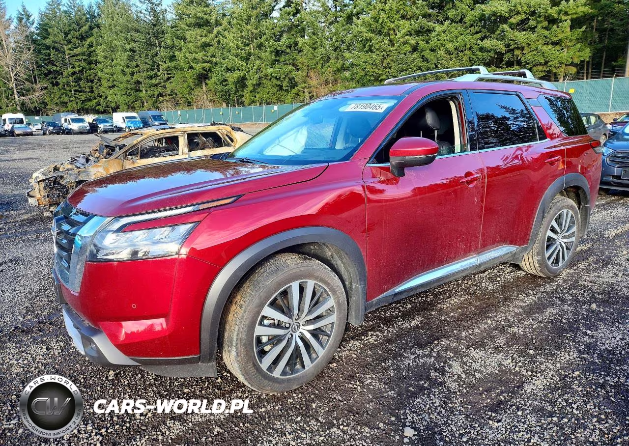 2025 Nissan Pathfinder Platinum – zdjęcie 1 z 13