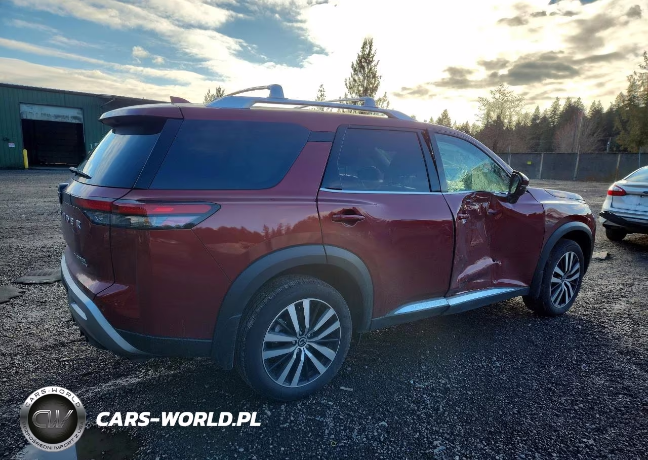 2025 Nissan Pathfinder Platinum VIN:5N1DR3DJ7SC301034 - 3