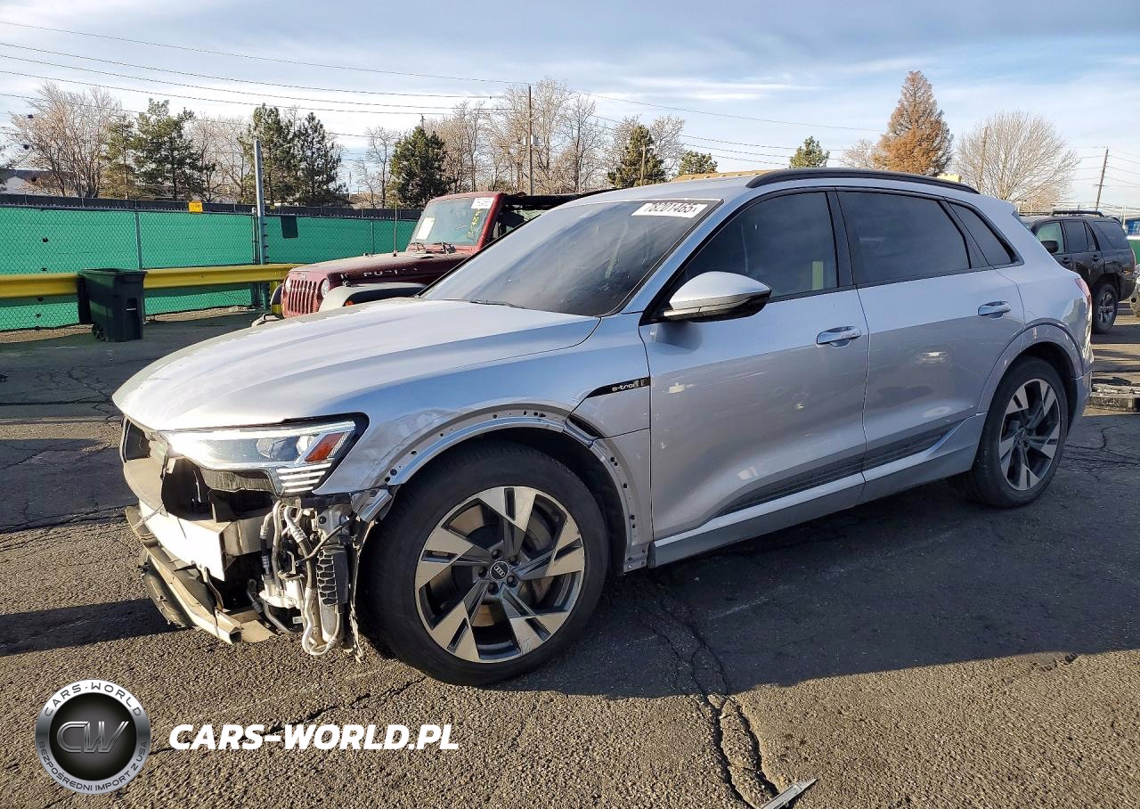 2022 Audi E-Tron Premium