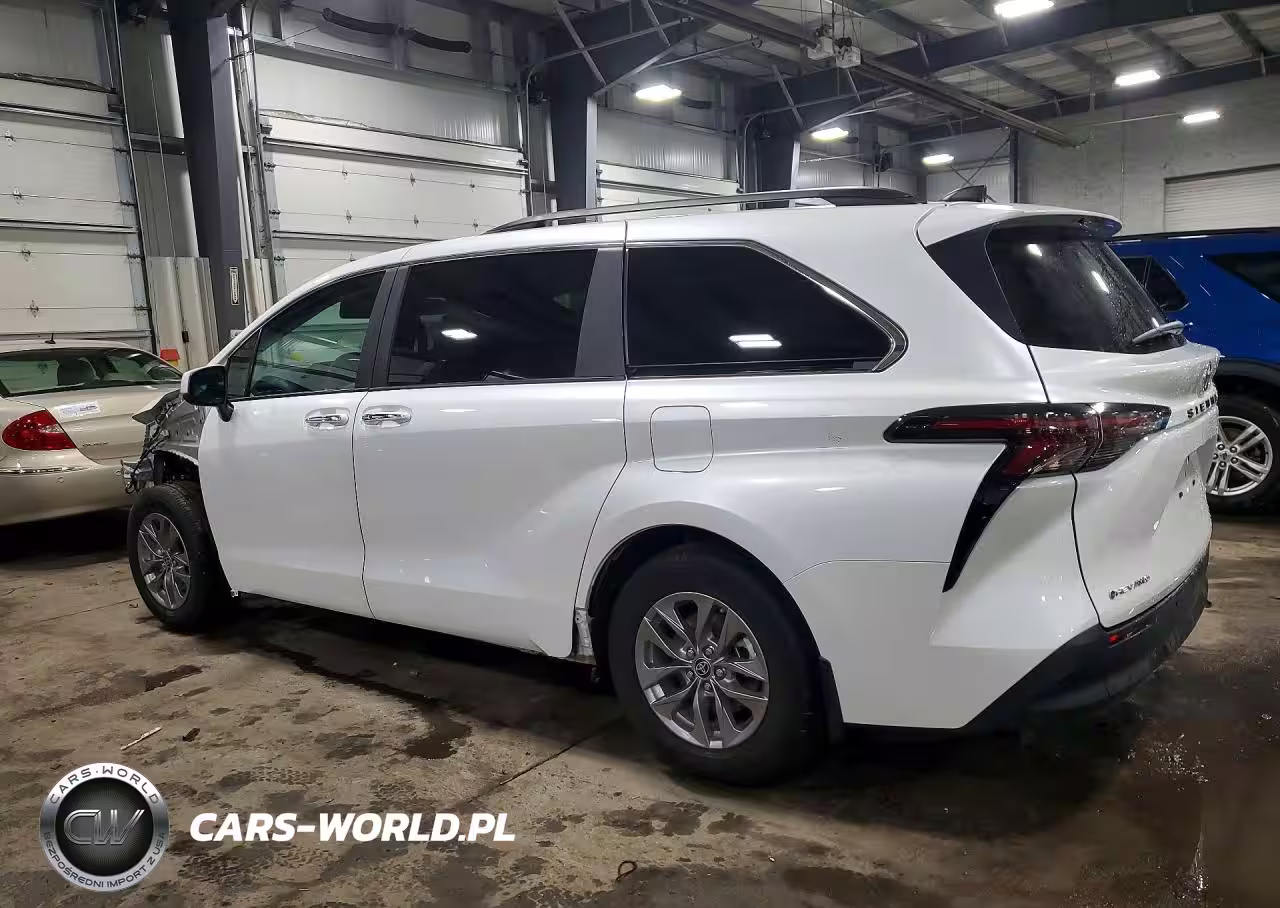 2025 Toyota Sienna Xle VIN:5TDJSKFC3SS171370 - 2
