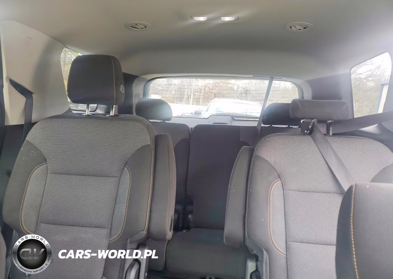 2018 Chevrolet Traverse Lt VIN:1GNEVGKW4JJ166896 - 10