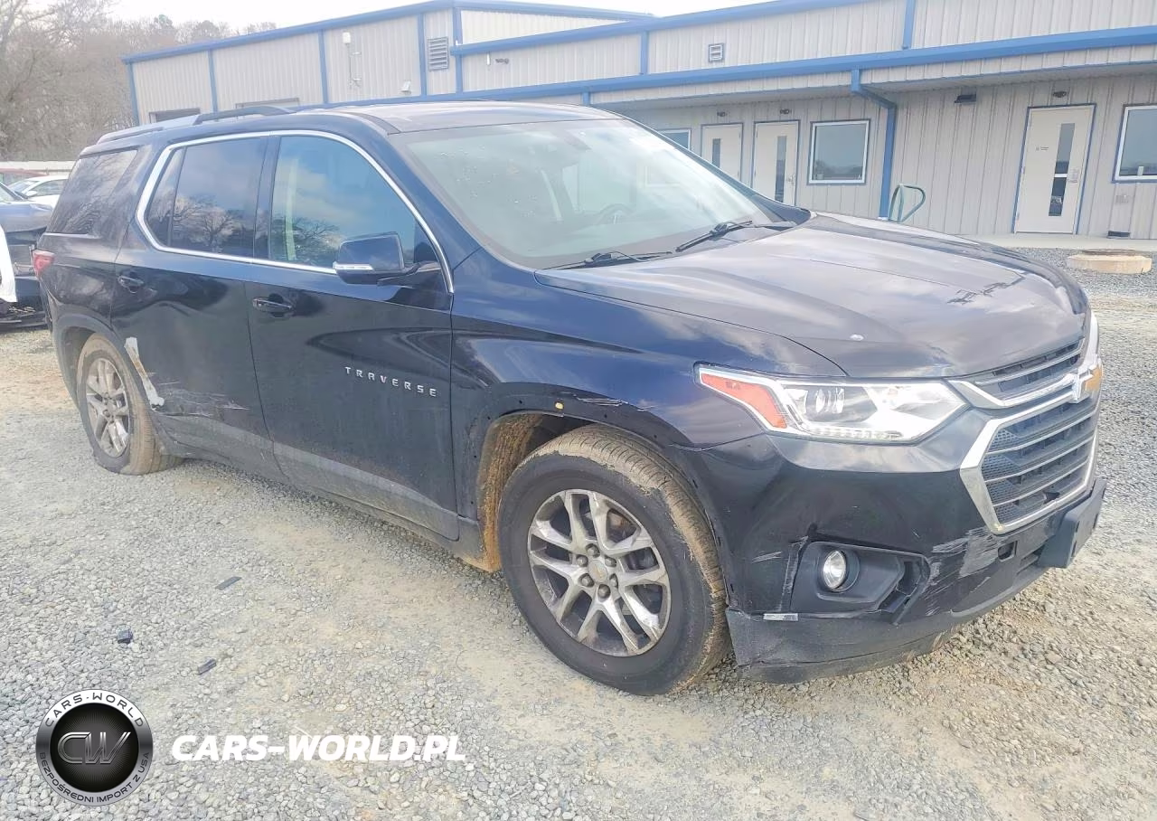 2018 Chevrolet Traverse Lt VIN:1GNEVGKW4JJ166896 - 4