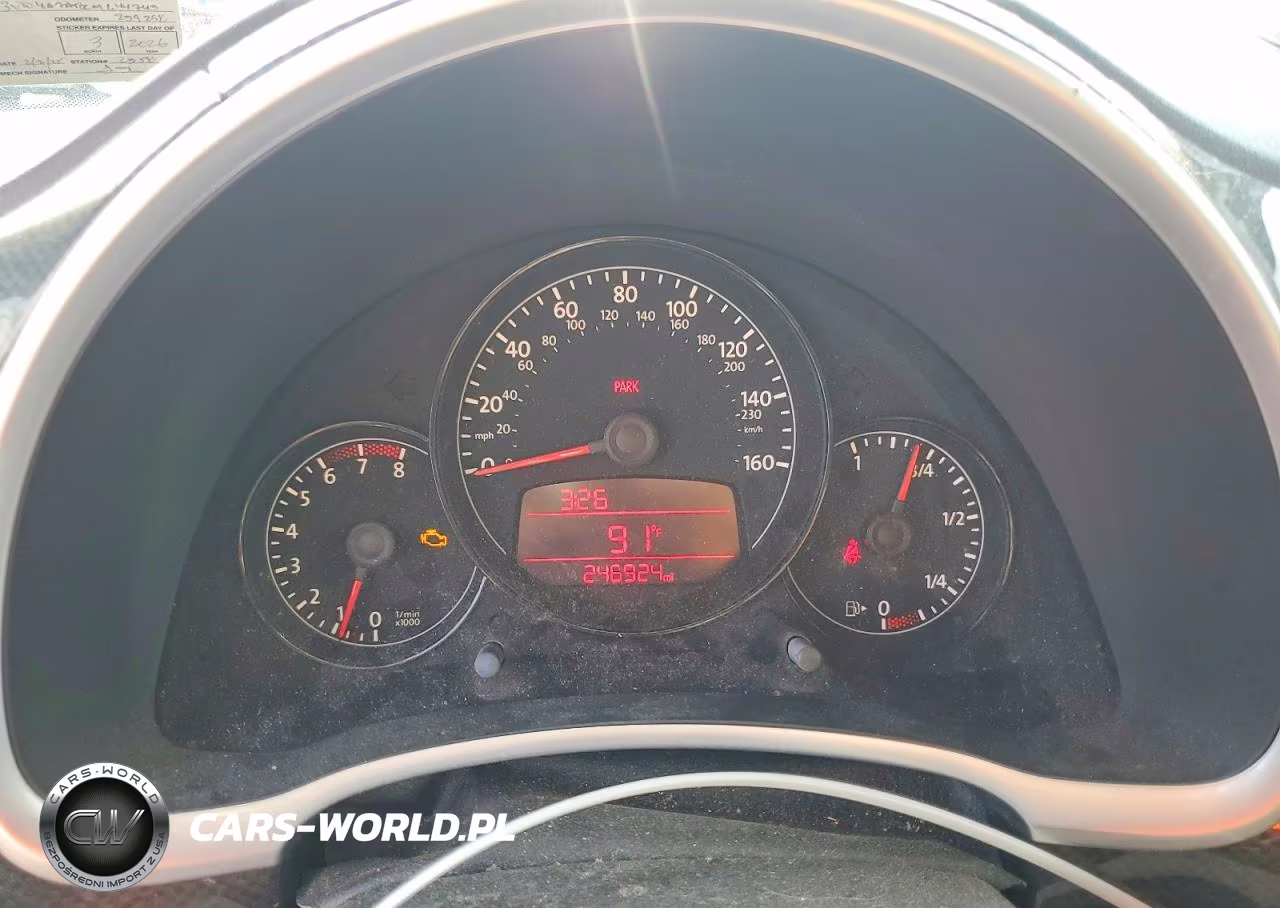 2012 Volkswagen Beetle Turbo VIN:3VW4A7AT0CM644743 - 9