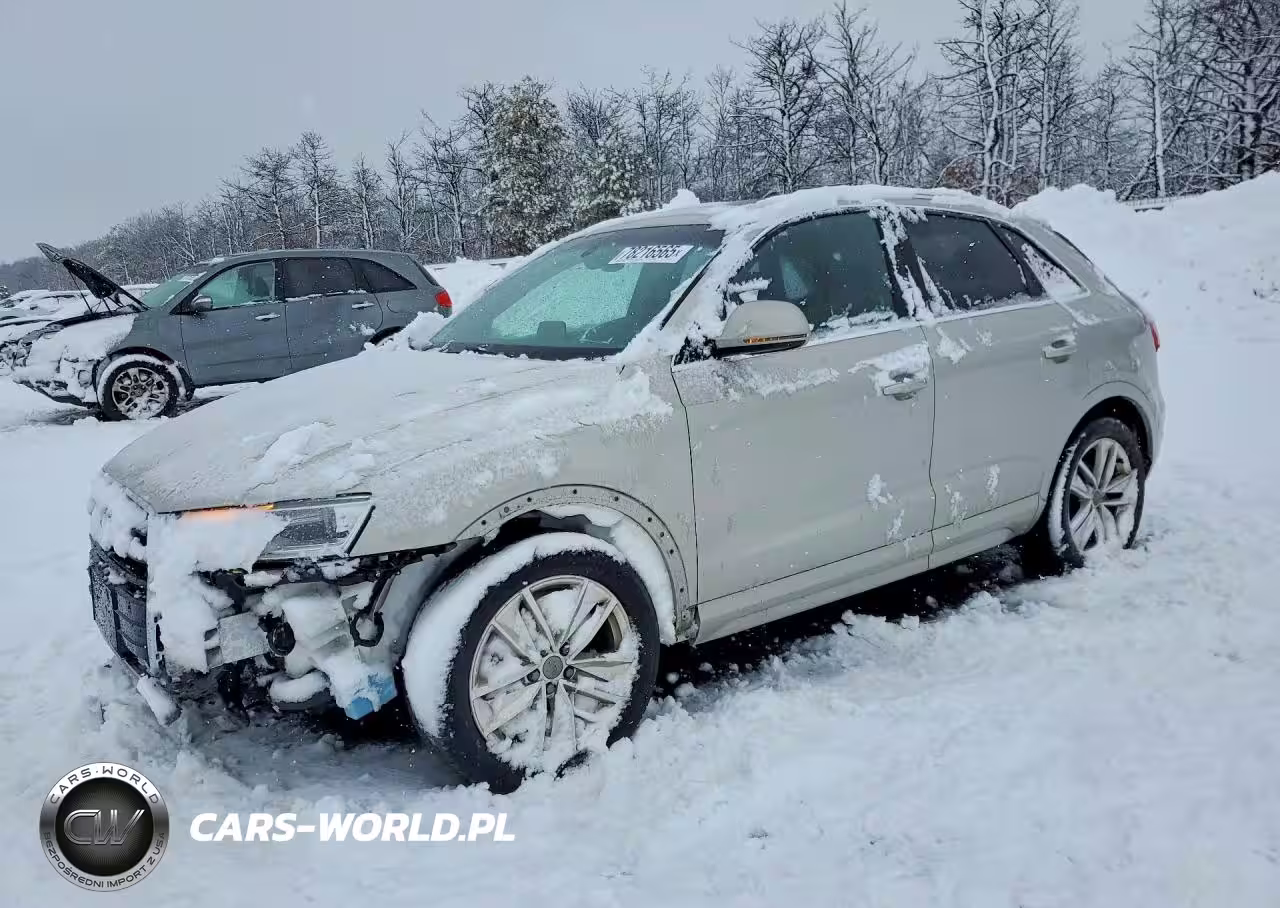 2016 Audi Q3 Premium Plus