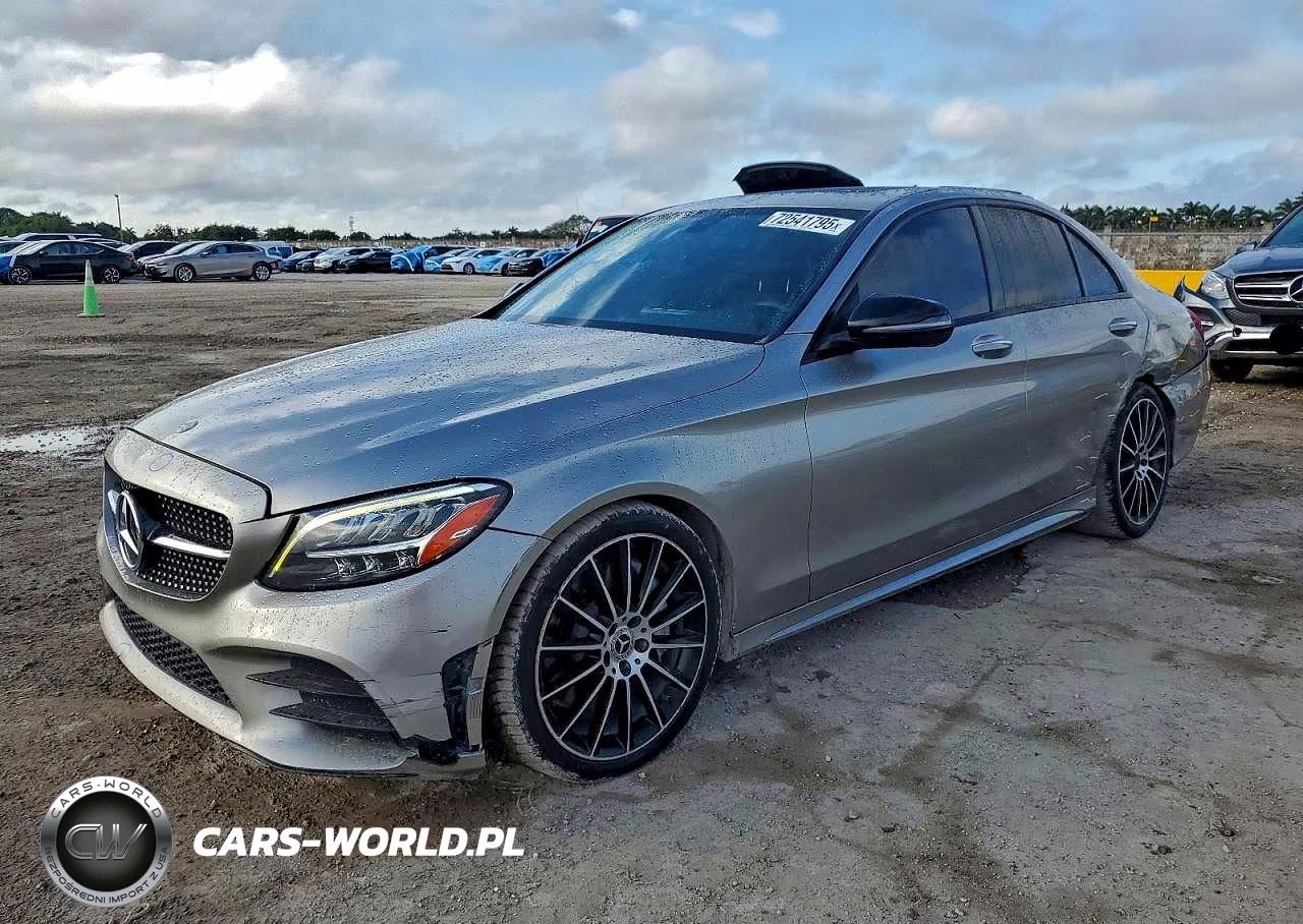 2019 Mercedes-Benz C 300