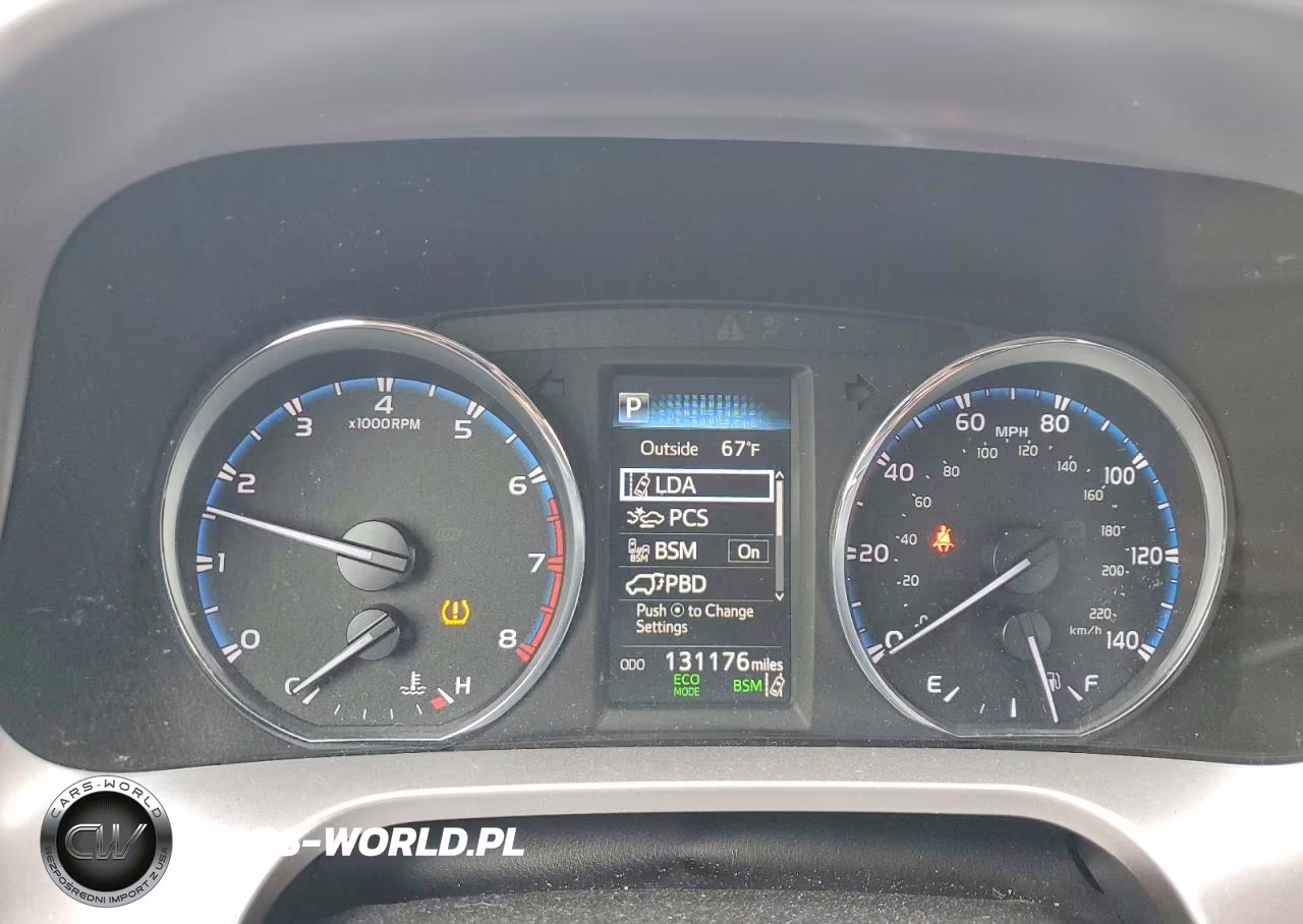 2017 Toyota Rav4 Limited VIN:JTMDFREV0HJ165626 - 9