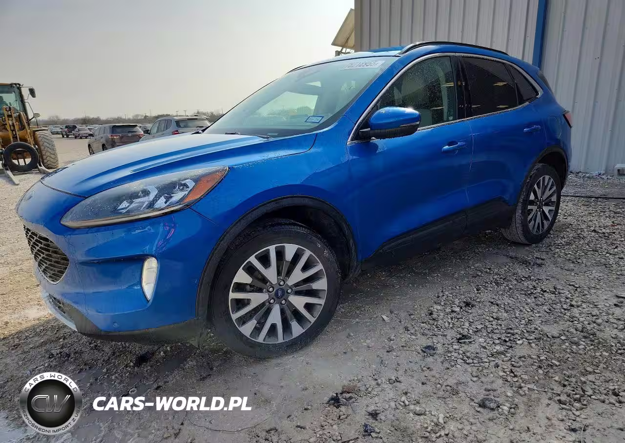 2020 Ford Escape Titanium