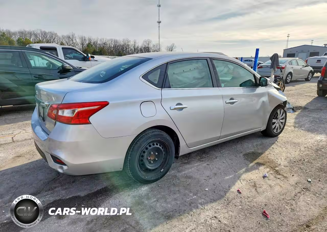 2018 Nissan Sentra S VIN:3N1AB7AP0JY280273 - 3
