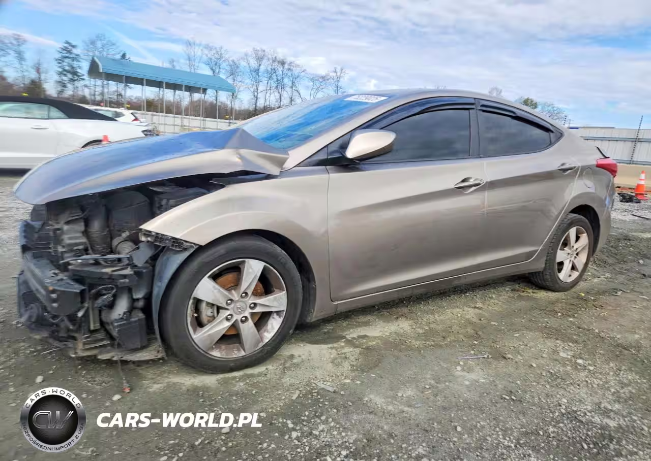 2013 Hyun Elantra Gls