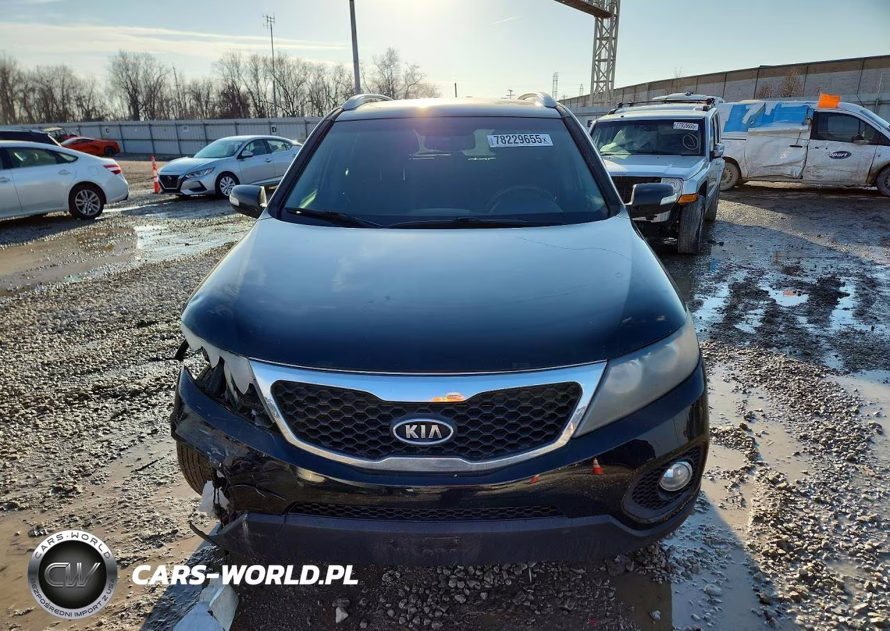 2011 Kia Sorento Lx VIN:5XYKTDA13BG173488 - 5