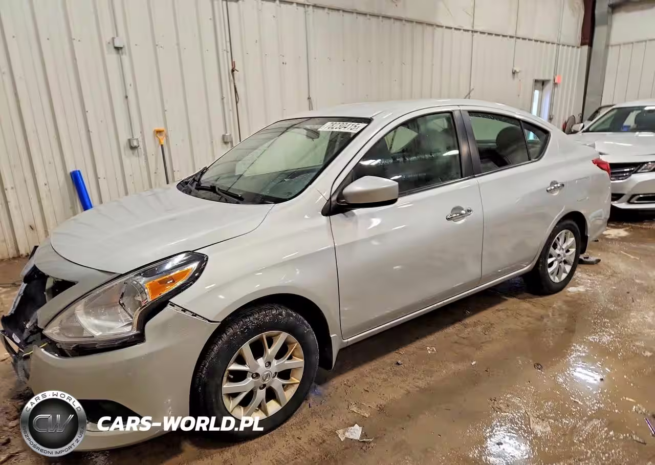 2016 Nissan Versa 1.6 Sv