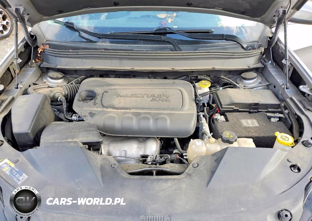 2020 Jeep Cherokee Latitude Plus VIN:1C4PJMLB8LD651874 - 12