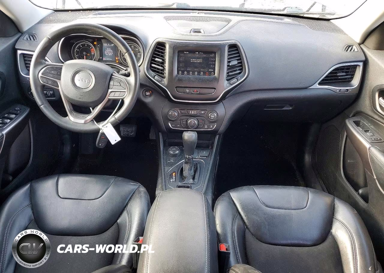 2020 Jeep Cherokee Latitude Plus VIN:1C4PJMLB8LD651874 - 8