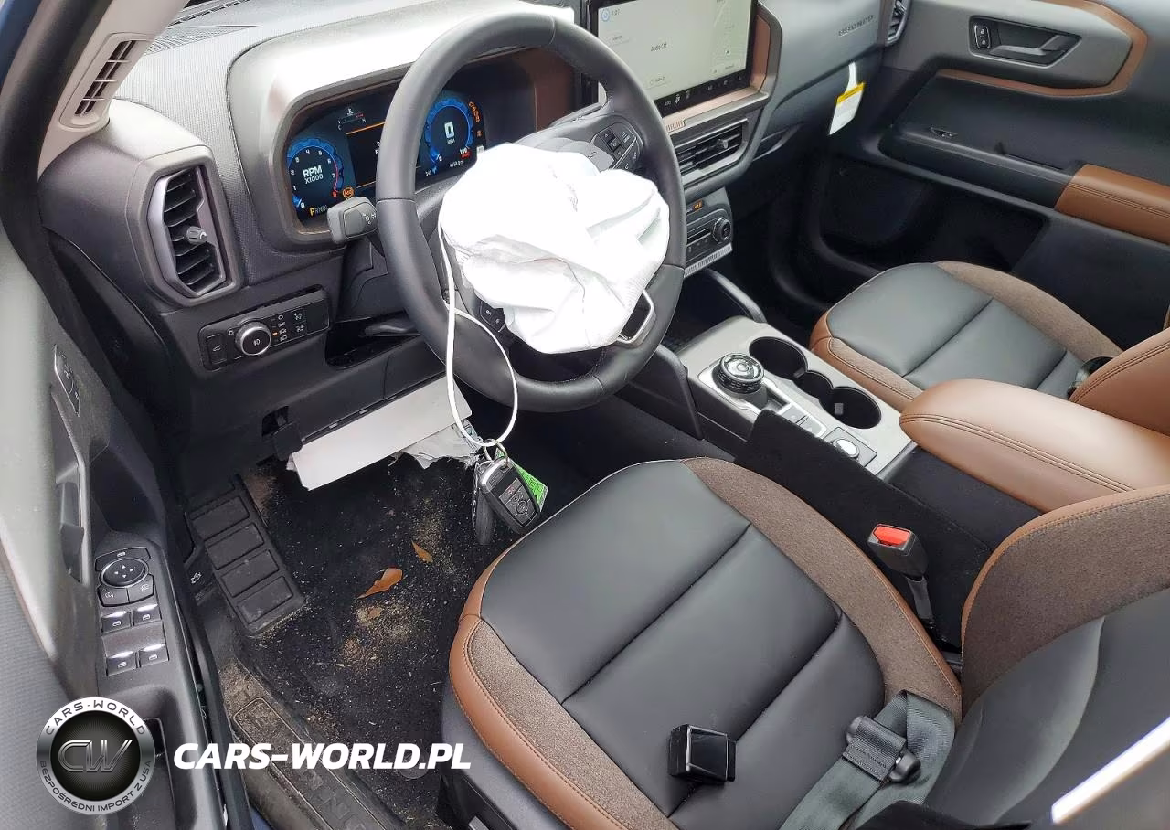 2025 Ford Bronco Sport Outer Banks VIN:3FMCR9CN0SRF25007 - 8