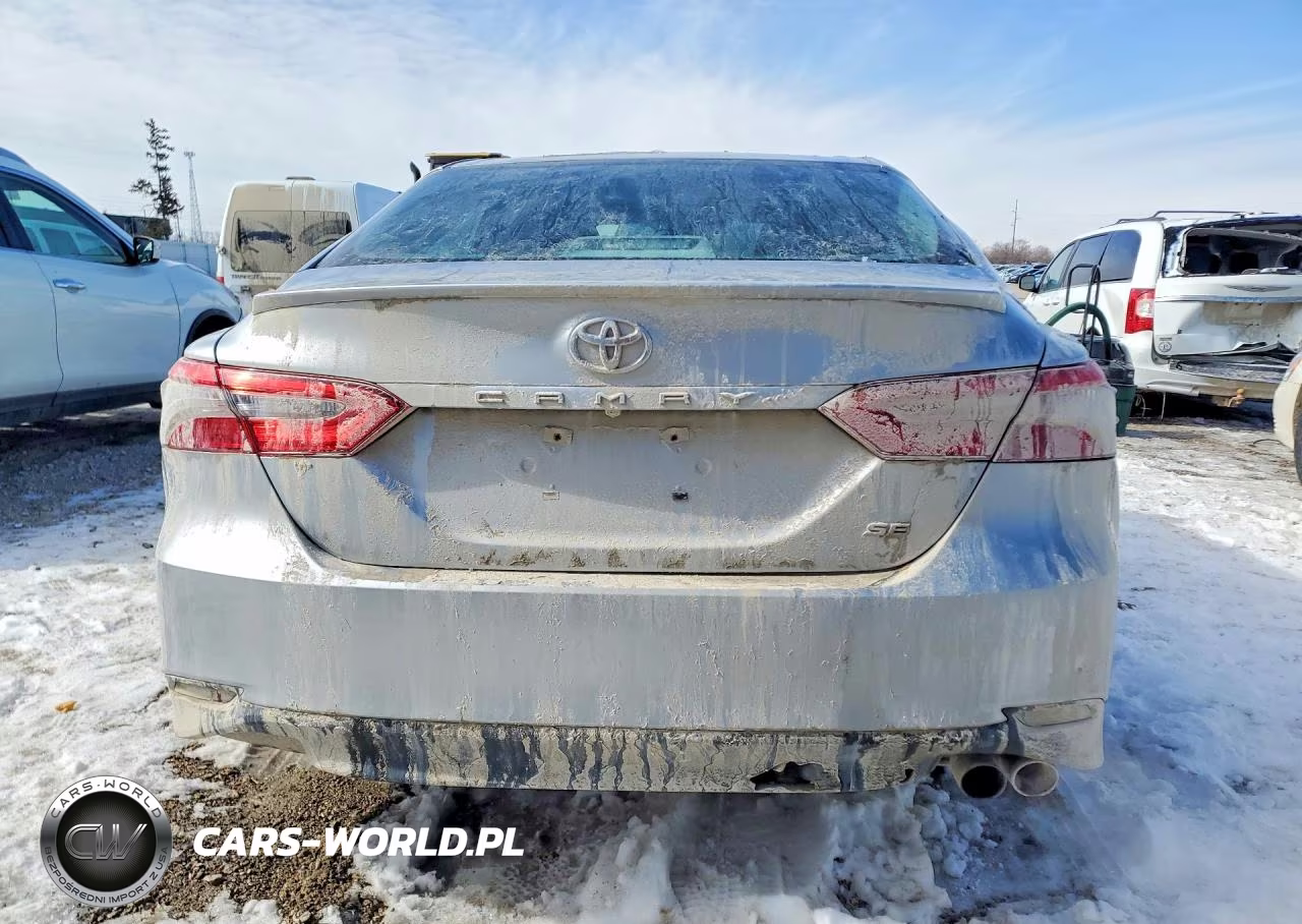2018 Toyota Camry L VIN:4T1B11HK2JU649466 - 6