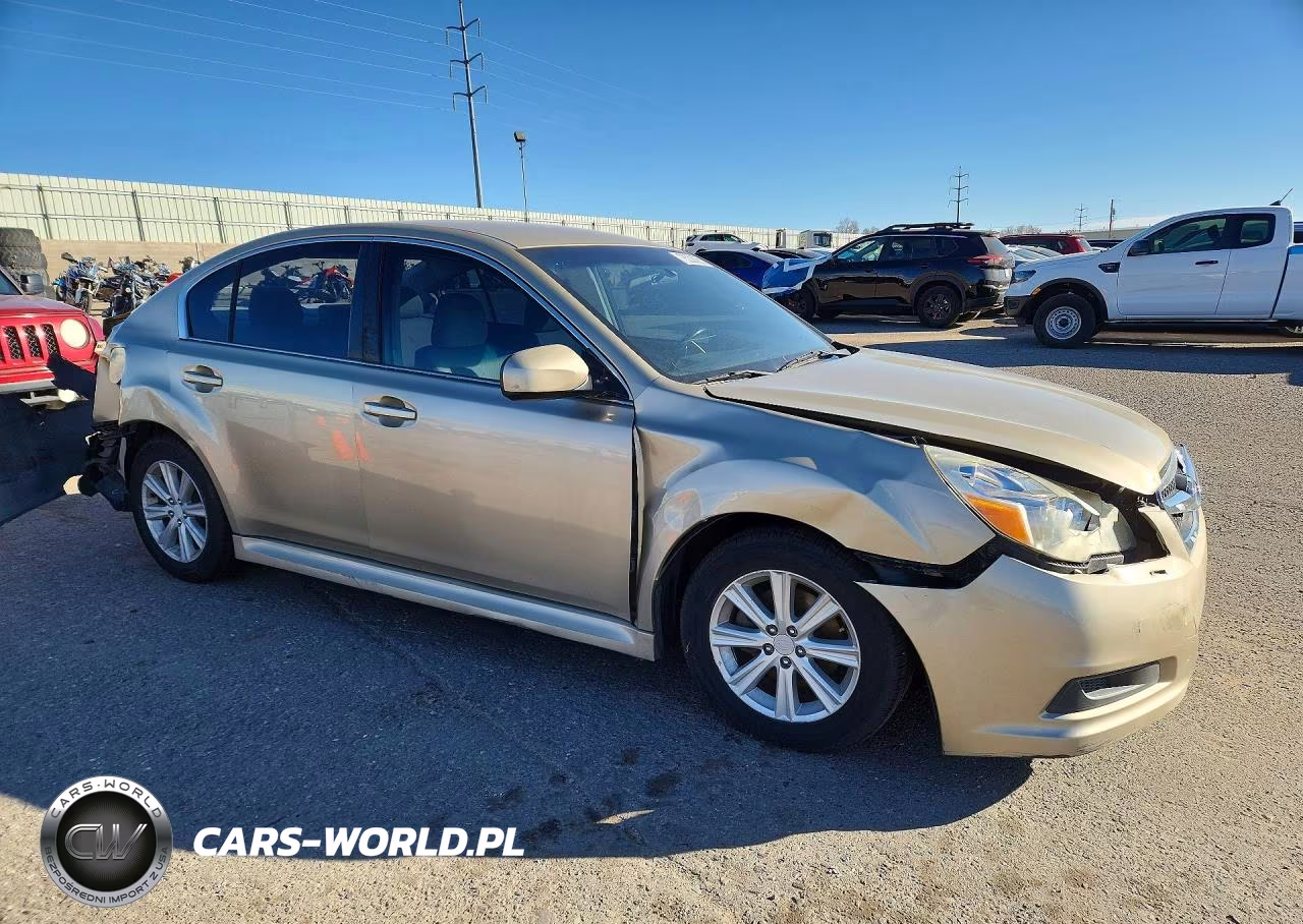 2010 Subaru Legacy 2.5I Premium VIN:4S3BMCC69A3224060 - 4