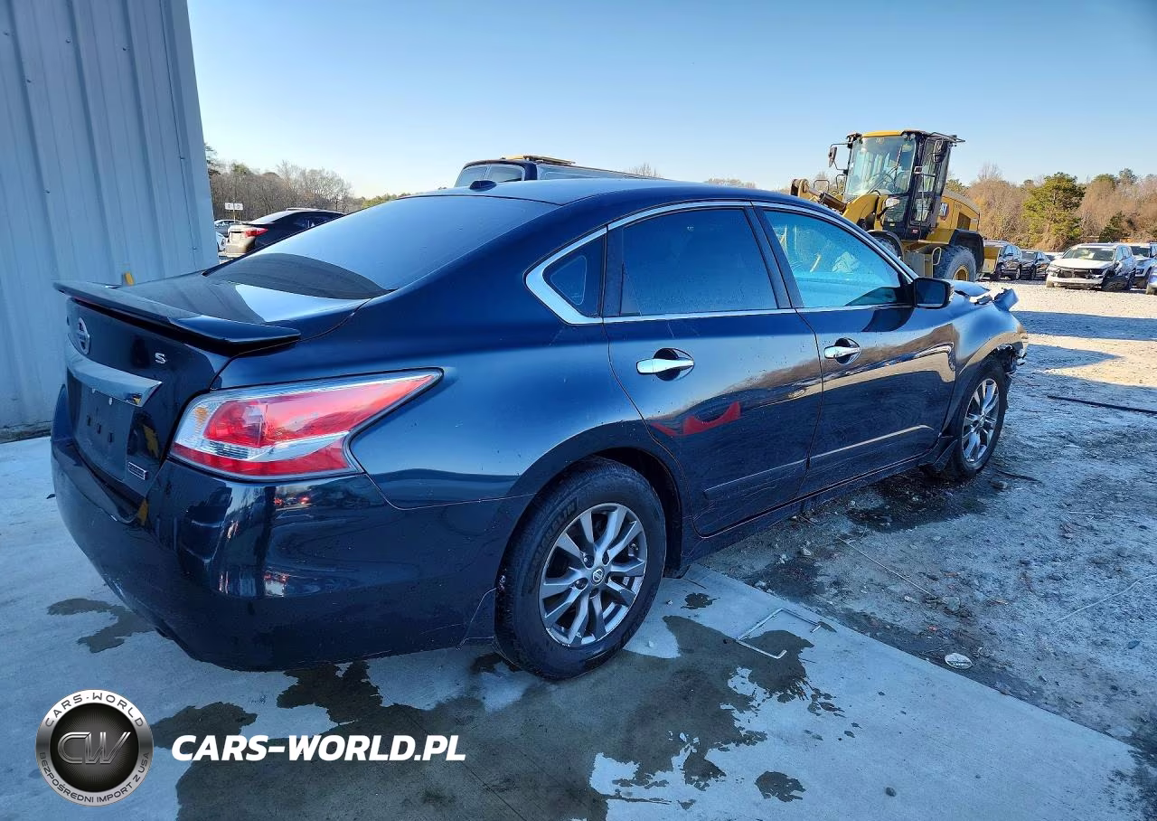 2015 Nissan Altima 2.5 S VIN:1N4AL3AP8FN920016 - 3