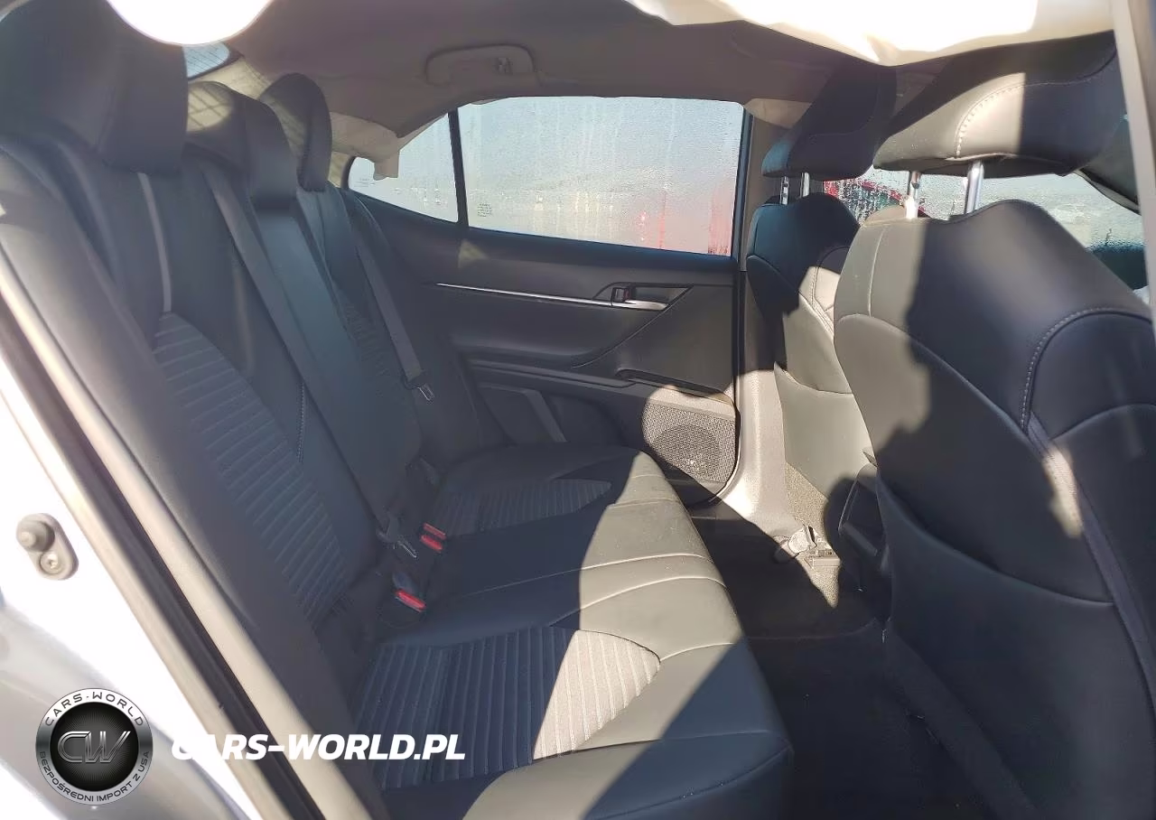 2024 Toyota Camry Se VIN:4T1G11AKXRU897184 - 10