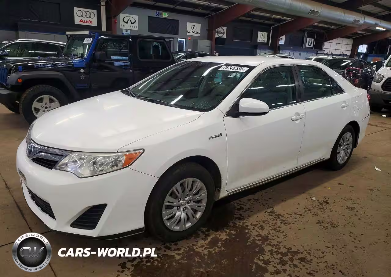 2012 Toyota Camry Hybrid