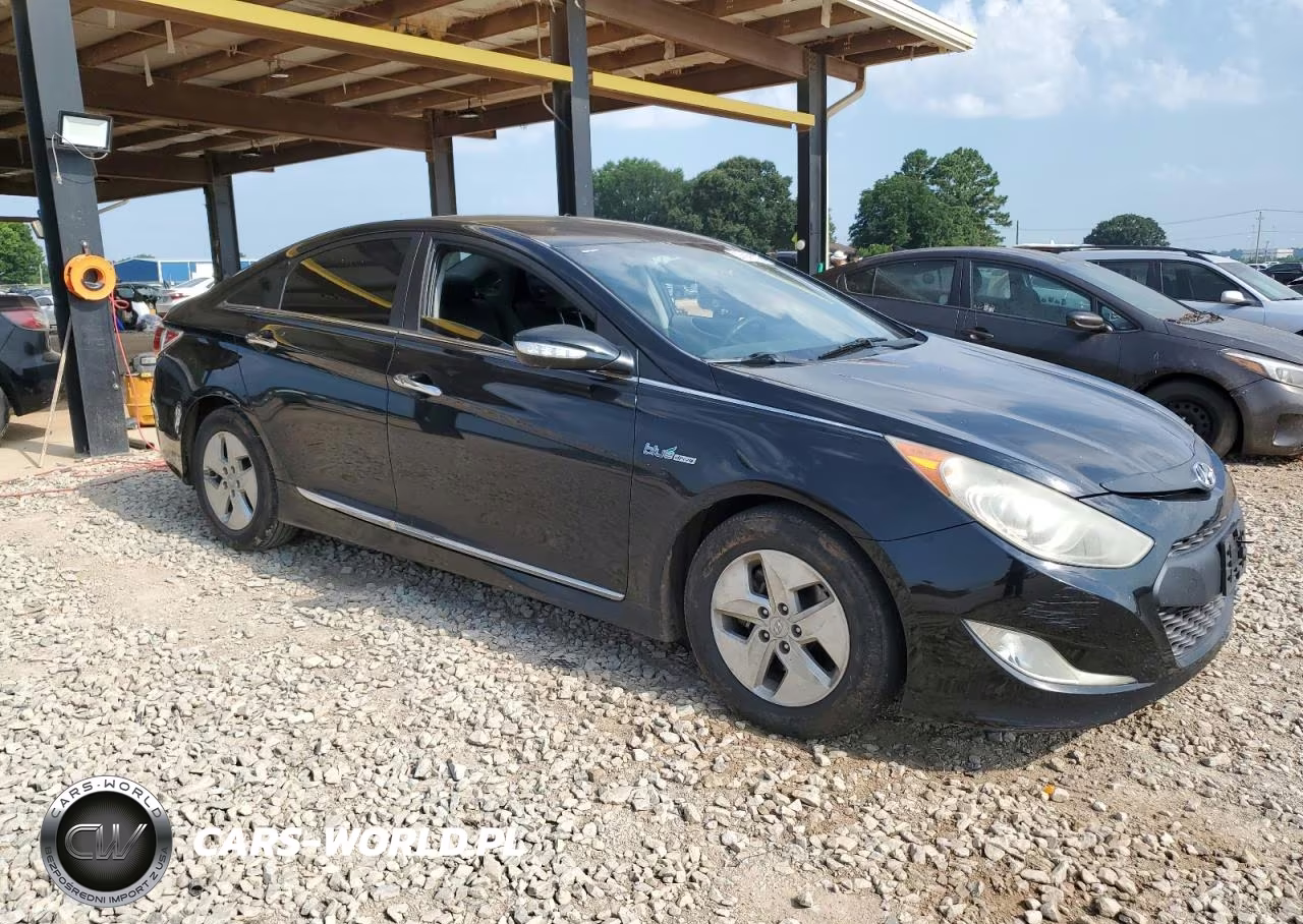 2012 Hyundai Sonata Hybrid VIN:KMHEC4A41CA037946 - 4