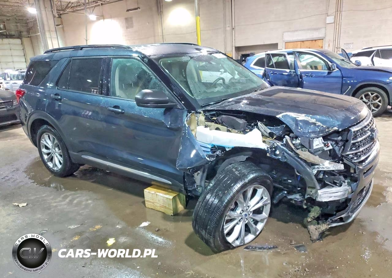 2023 Ford Explorer Xlt VIN:1FMSK8DH4PGC15492 - 4