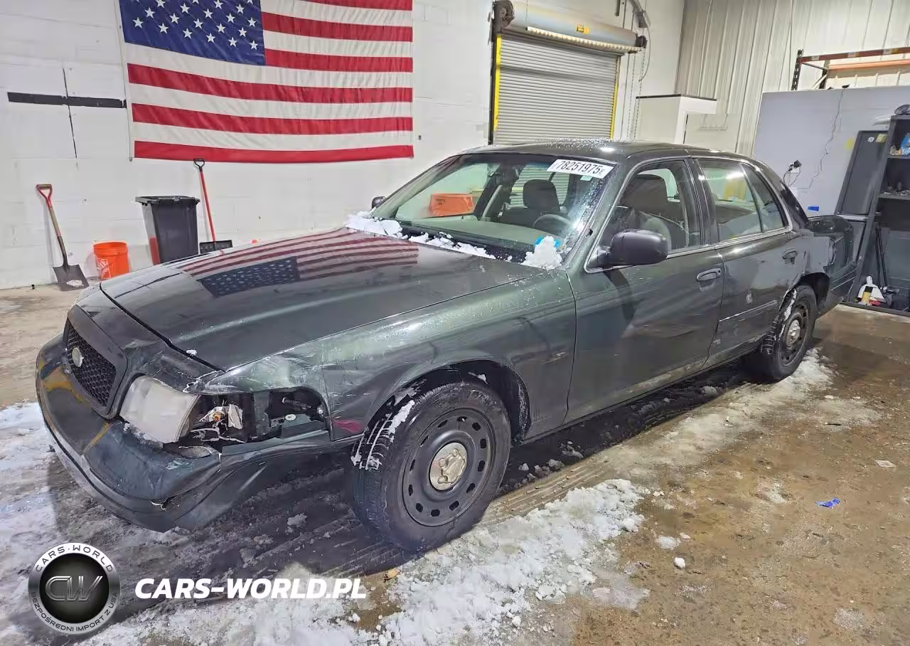 2004 Ford Crown Victoria Police Interceptor