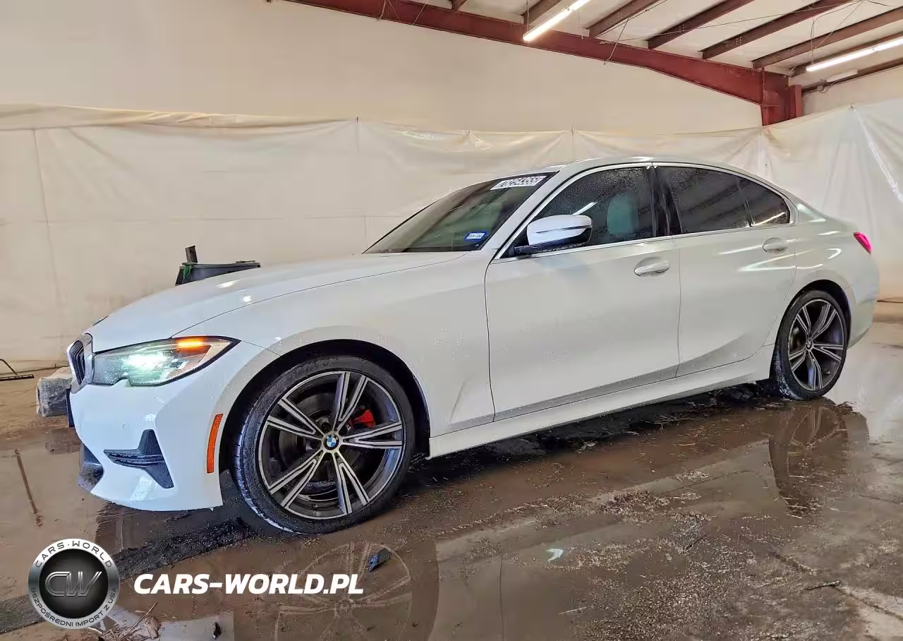 2020 BMW Motorrad 330I