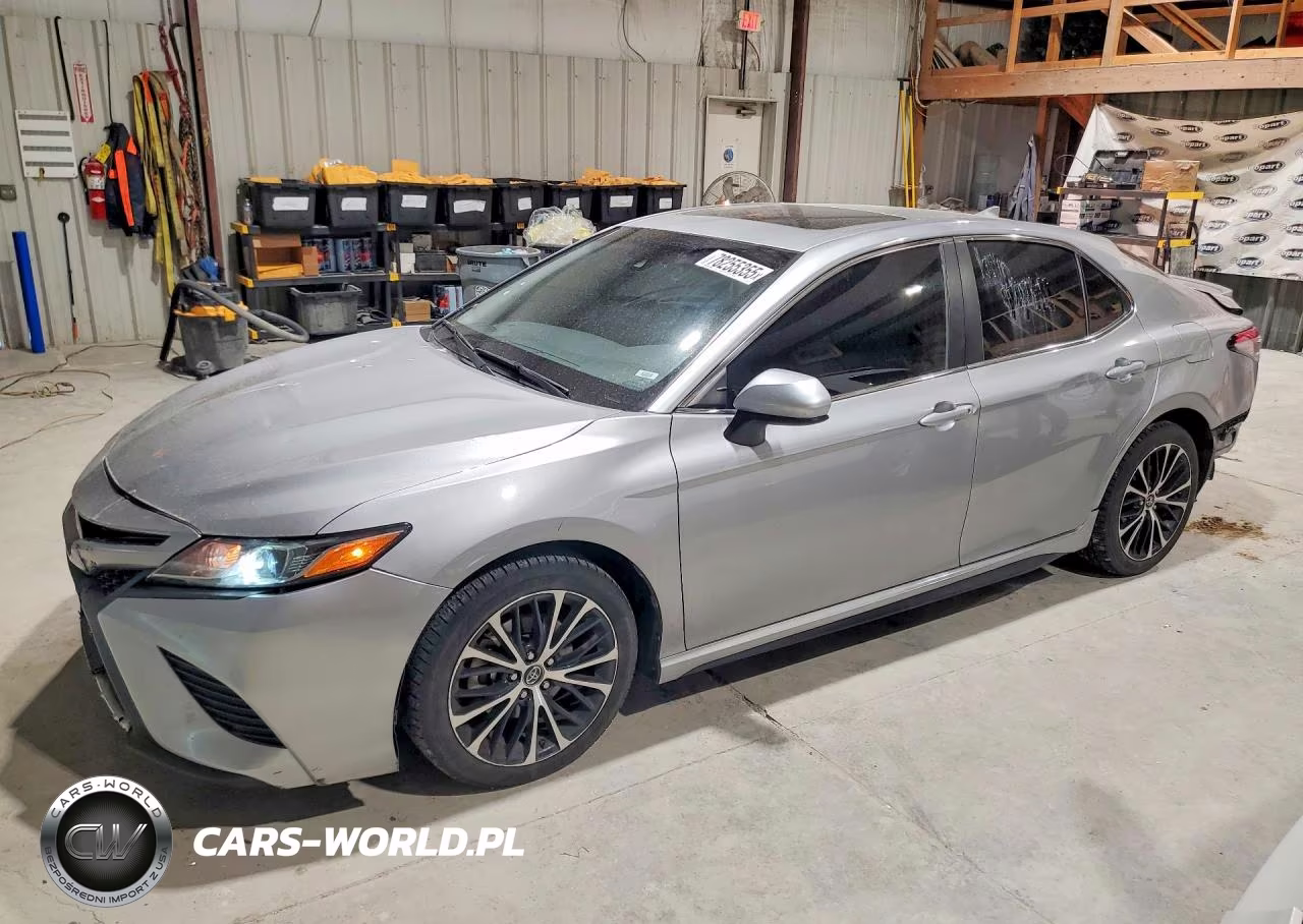 2019 Toyota Camry L VIN:4T1B11HK7KU715690 - 1