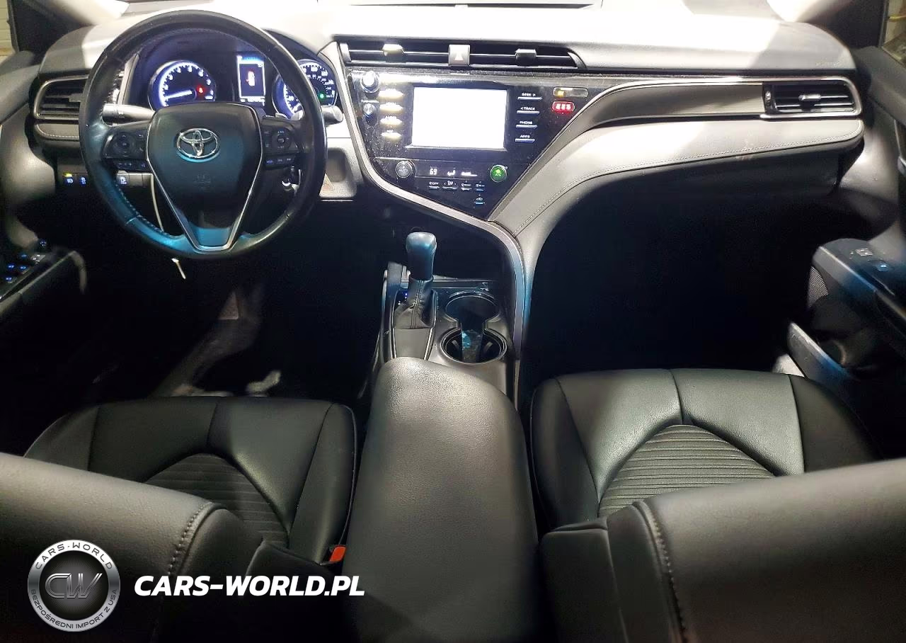 2019 Toyota Camry L VIN:4T1B11HK7KU715690 - 8