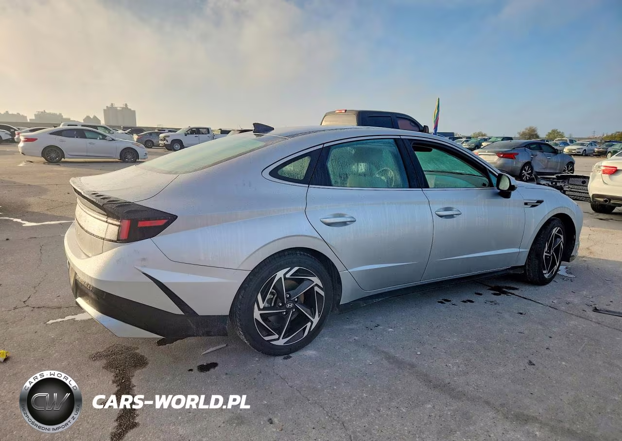 2024 Hyundai Sonata Sel VIN:KMHL14JA3RA393701 - 3