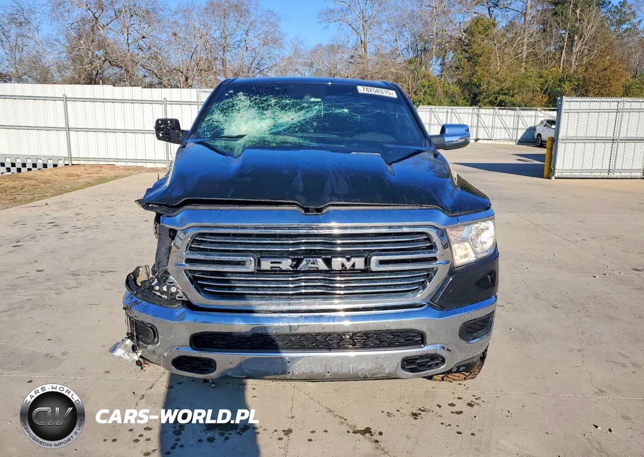2024 Ram 1500 Laramie VIN:1C6SRFJT3RN178678 - 5