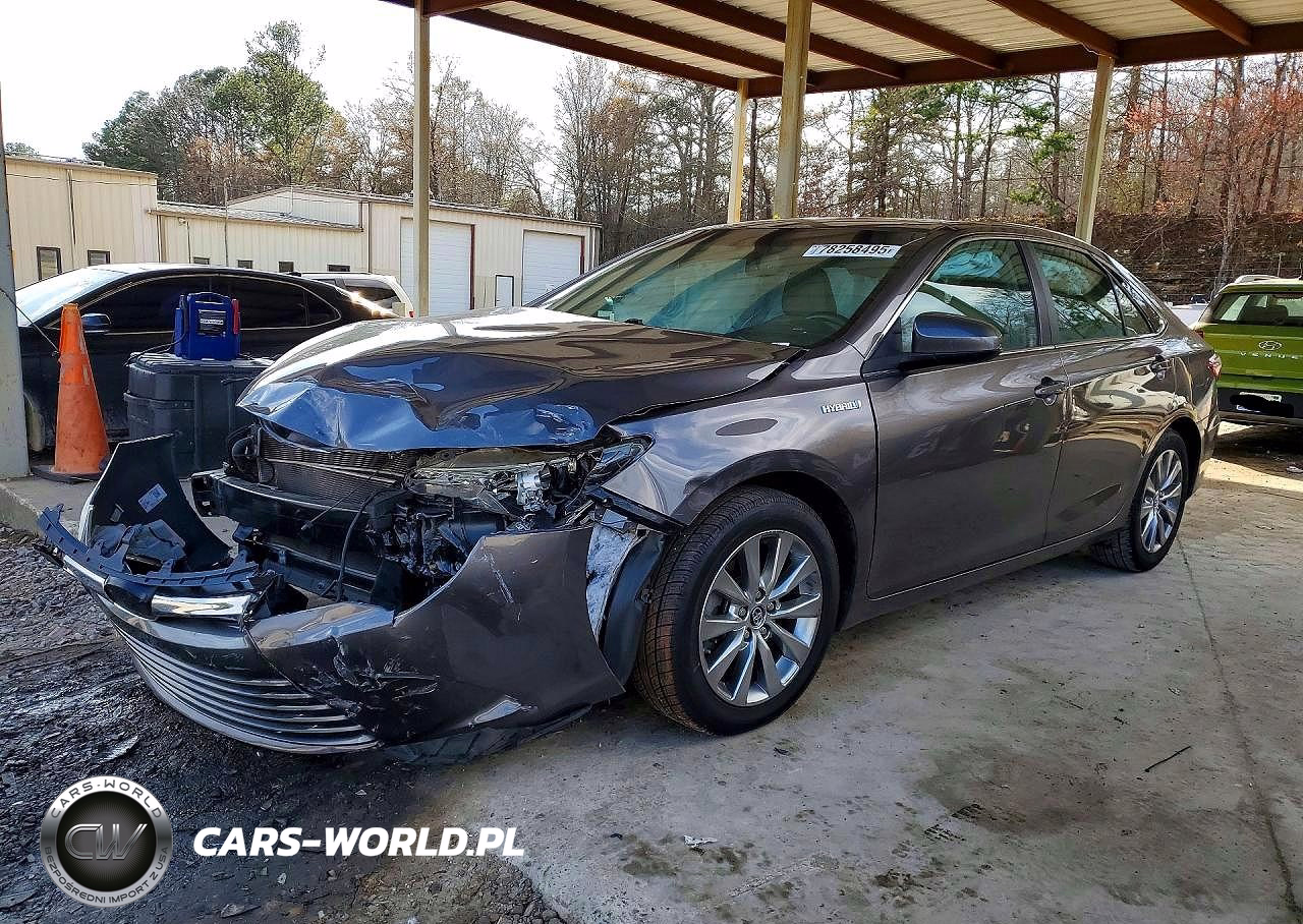 2017 Toyota Camry Hybrid