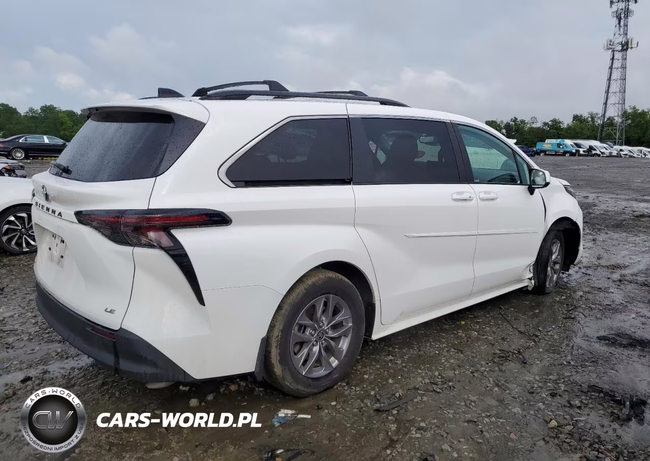 2025 Toyota Sienna Le VIN:5TDBSKFC7SS154429 - 3