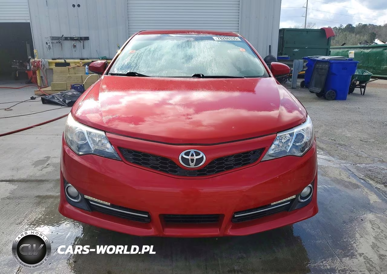 2014 Toyota Camry Se VIN:4T1BF1FK5EU867542 - 5