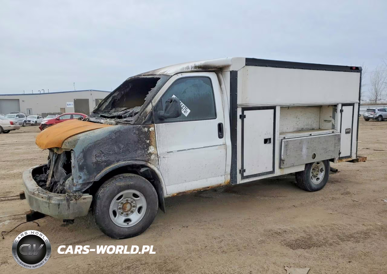 2005 Chev Express 3500